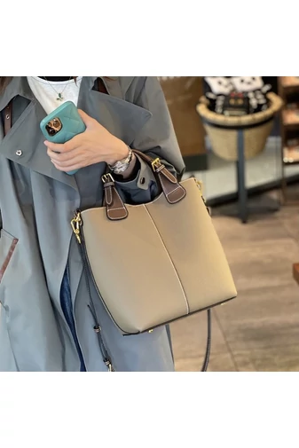  Torebka Bonluo Khaki ze skóry naturalnej Rozmiar (29*27*13 cm)