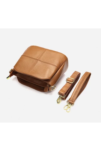 Torebka damska Bonluo czerwona ze skóry naturalnej na ramię i do ręki 18×24×13 cm