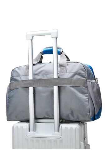  Niebieska wielofunkcyjna torba podróżna i sportowa o nowoczesnym i praktycznym designie, rozmiar Ryanair (39*22*20 cm)