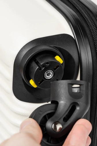  Wózek kabinowy Wizz-Air w kolorze różowego złota, wymiary 55x36x23 cm, materiał ABS