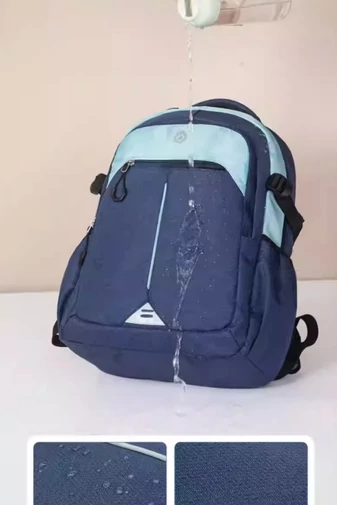  Wodoodporny, ergonomiczny plecak premium wykonany z wytrzymałej i lekkiej tkaniny Oxford ZUONU Cherry z czarnym wykończeniem 45*32*18 cm