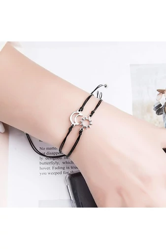  Zestaw dwóch bransoletek dla par z motywem słońca i księżyca wykonanych z trwałej i odpornej na rdzę stali nierdzewnej