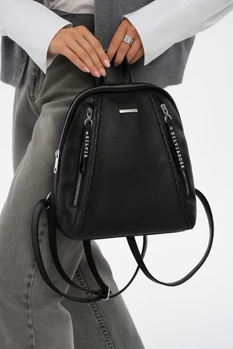  Plecak damski Silvia Rosa z czarnej ekoskóry, rozmiar 32*32*12 cm