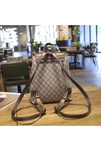  Elegancki damski plecak w kolorze brązowym z klasycznym wzorem ze skóry PU 28*24*13 cm