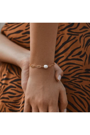  Elegancka bransoletka z łańcuszkiem z miedzi pokrytej 18-karatowym złotem i naturalną perłą