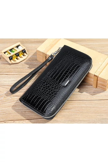  Elegancki damski portfel z czarnej, lakierowanej skóry, rozmiar 19*10*2 cm