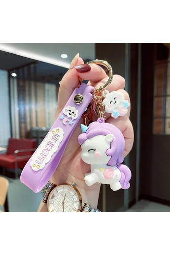  Uroczy fioletowy gumowy brelok z jednorożcem