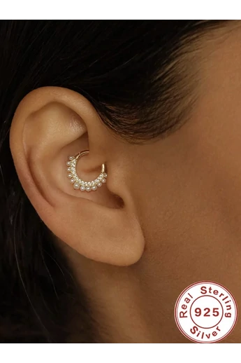  Elegancki kolczyk ze srebra próby 925, pozłacany, zdobiony cyrkoniami i perłami (1 szt.)