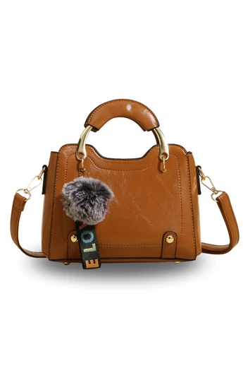  Torebka typu crossbody 2 w 1 z brązowego poliuretanu z ozdobnym dodatkiem 17*21*12 cm